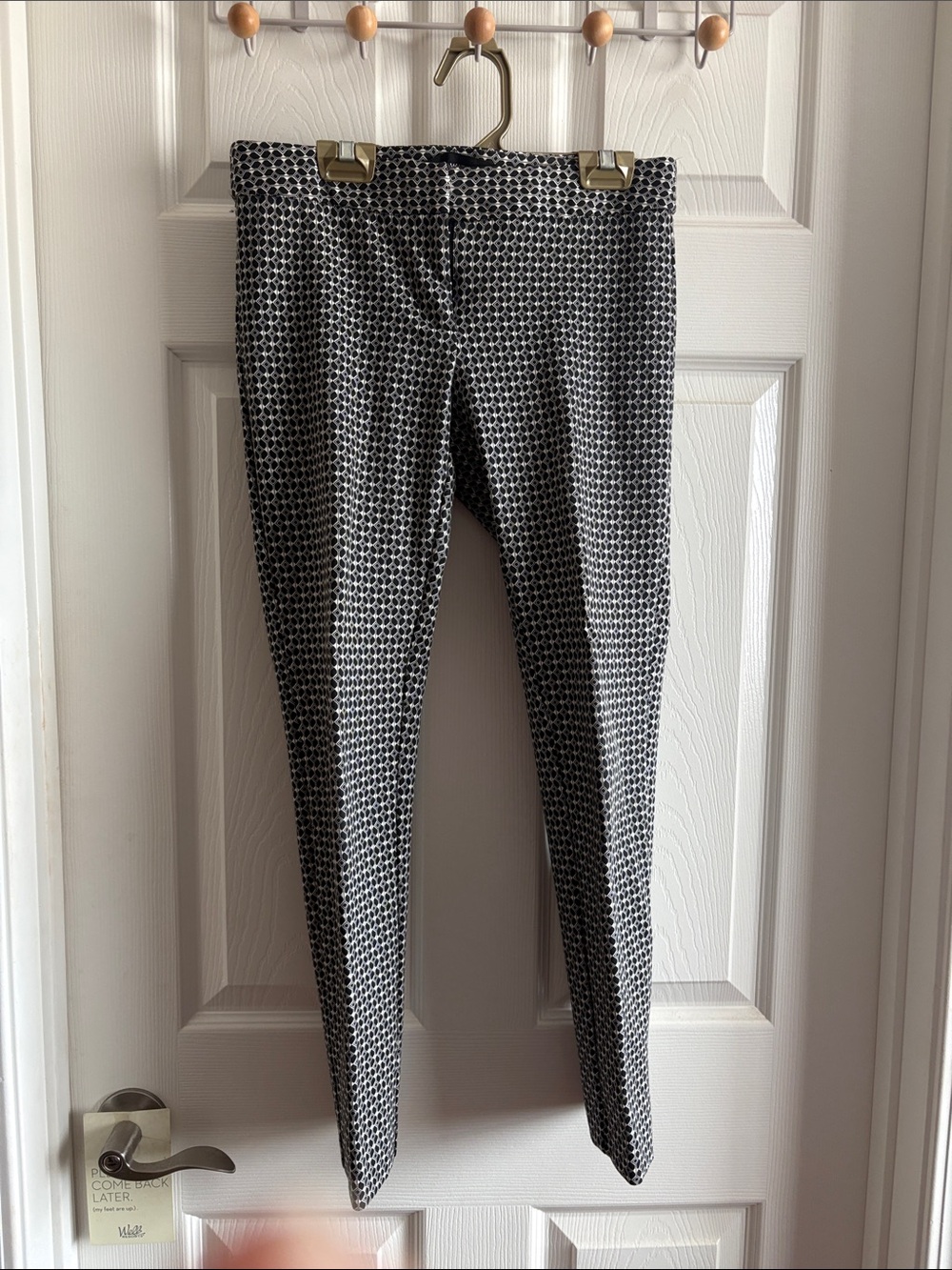 Amanda & Chelsea Black and White Cropped Ankle Pants